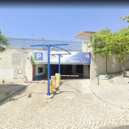 Casa Do Criativo Bed&Breakfast Almada Ngoại thất bức ảnh