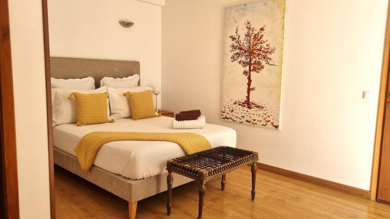 Casa Do Criativo Bed&Breakfast Almada Ngoại thất bức ảnh